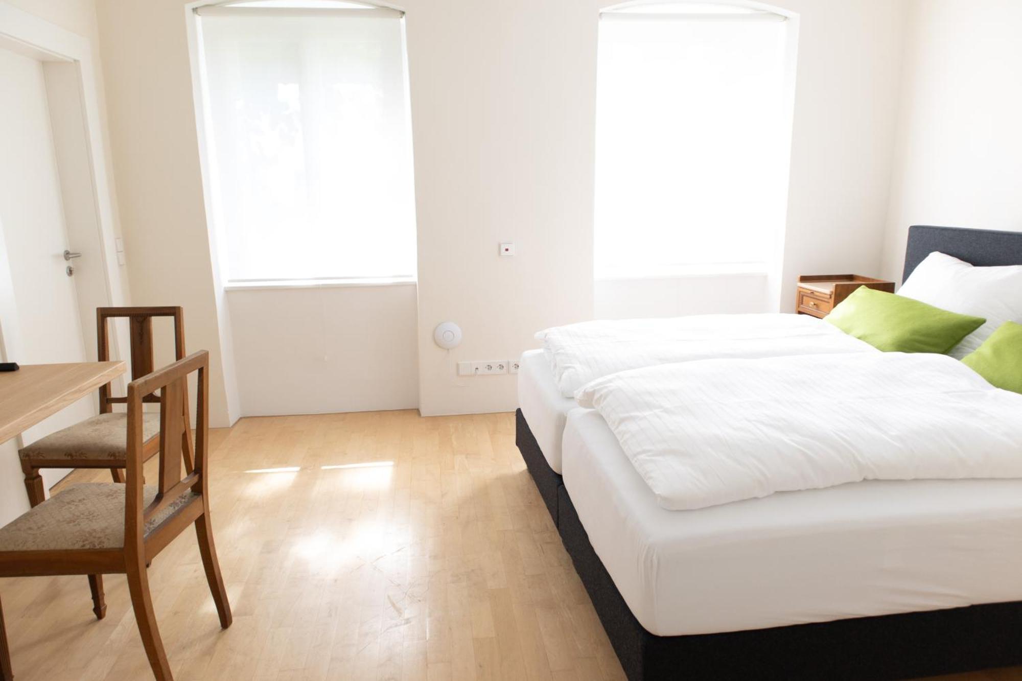 Villaflora Gaestehaus Riedlingen Habitación foto